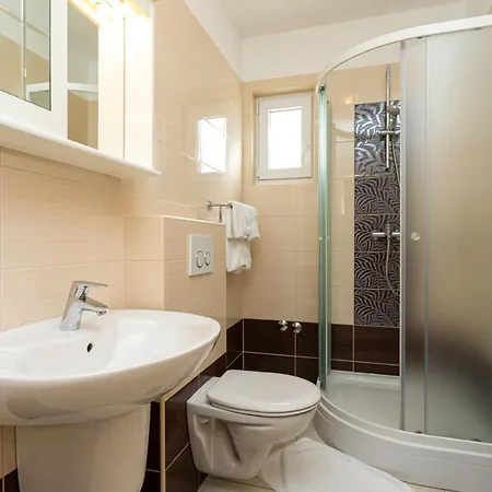 Crnekovic V * Baška