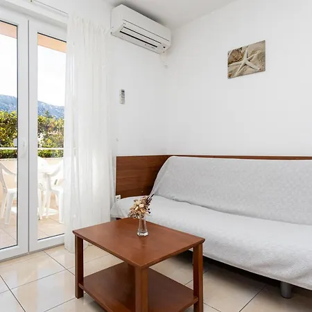 Apartment Crnekovic V