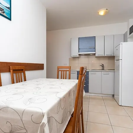 Crnekovic V * Baška