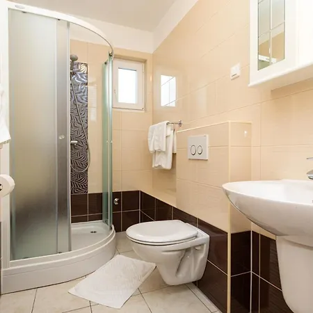 Crnekovic V * Baška