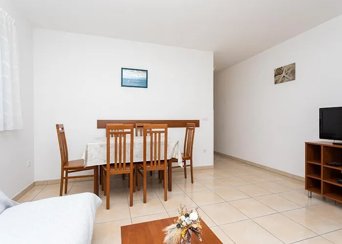 Crnekovic V Apartament